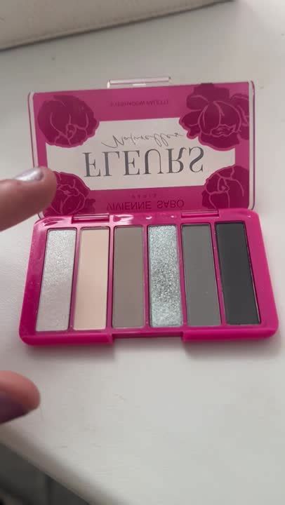 VIVIENNE SABO Палетка теней для век Fleurs naturelles PIVOINE купить по ...