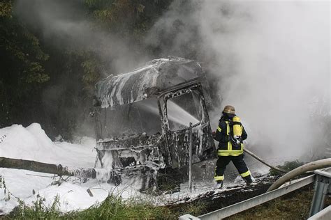 Villingen Schwenningen Nach tödlichem Lastwagen Unfall Polizei