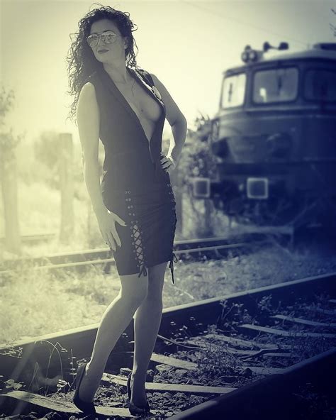 Roxana Photos Erotica Porn Xxx Porn Album