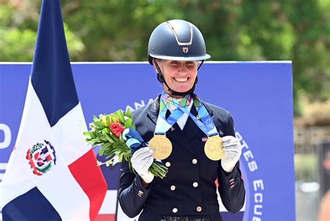 Manolitoenelplay Yvonne Losos De Mu Iz Repite Como Campeona