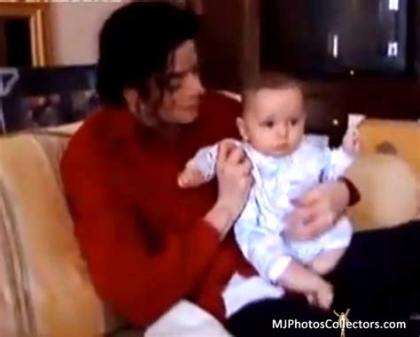 Michael And Baby Prince Michael Jackson Photo 31657831 Fanpop