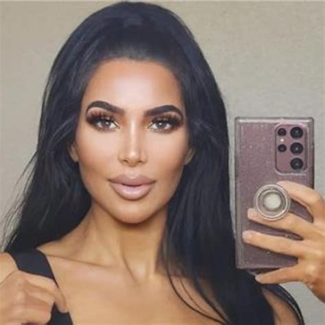 Kim Kardashian Lookalike And Onlyfans Model Dead At 34