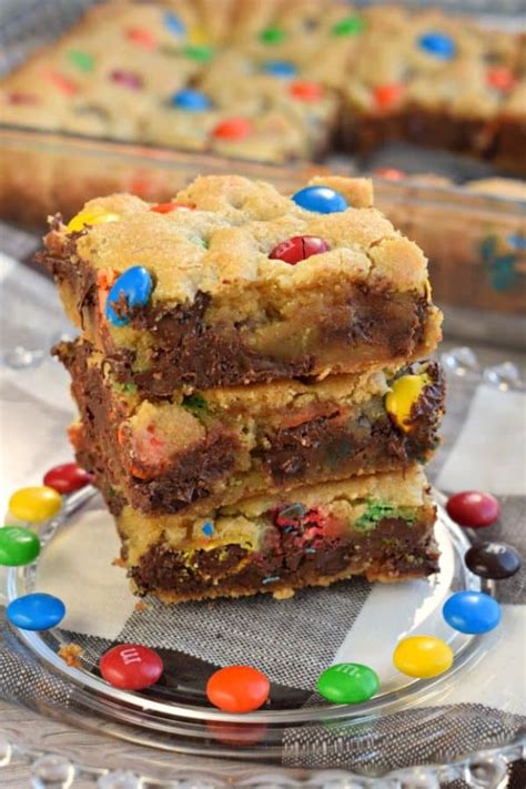 Thick And Chewy Mandms Chocolate Chip Cookie Bars Recipe