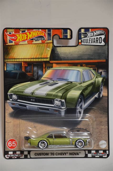 Yahoo オークション Hot Wheels 2022 BOULEVARD CUSTOM 70 CHEVY NO