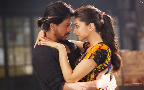 Pictures: Shahrukh Khan - Happy New Year (2014 film)