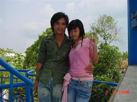 Ảnh quá khứ gày gò đen đúa của hot girl Midu