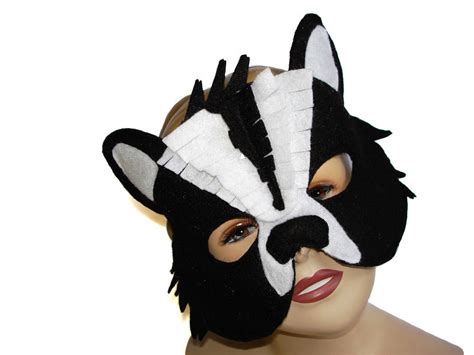 Children's Woodland Animal SKUNK Felt Mask - Magical Attic