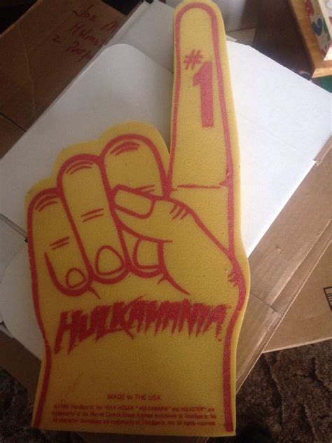 Hulk Hogan Foam Finger Wwf Wwe 1857586084