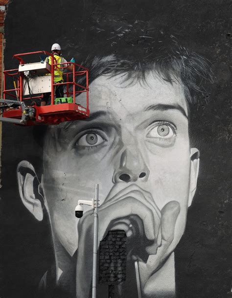 Mural Of Joy Divisions Ian Curtis Returns To Manchester The Star