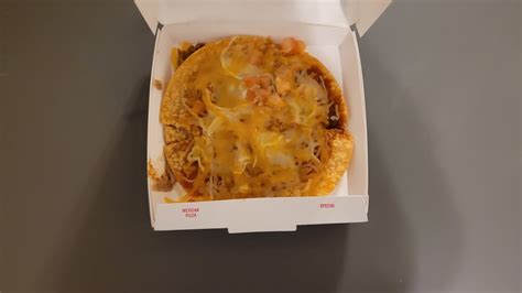 Eating Taco Bell Mexican Pizza Youtube