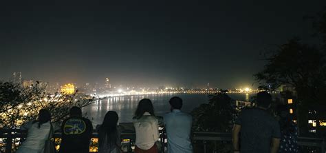 Night Tour of Mumbai City | Reality Tours and Travels