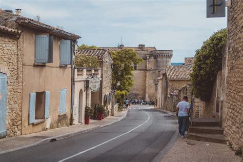 An Insider's Guide to the Best Things to do in Gordes, France