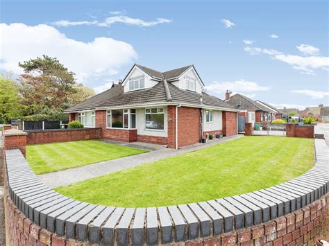 3 Bed Semi Detached Bungalow For Sale In Trunnah Road Thornton