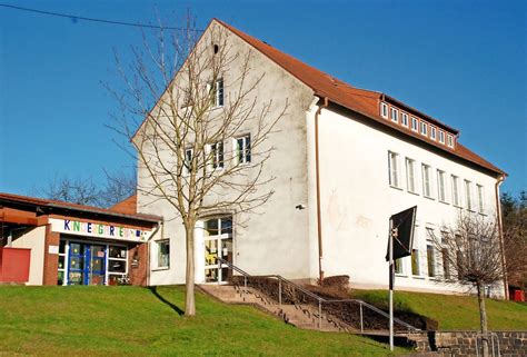 Kirchengemeinden und Bistum geben Kita-Gebäude im Kreis Saarlouis auf