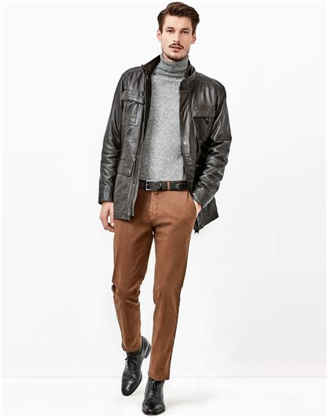 Top Tendance 20 Modeles Que Mettre Avec Un Pantalon Marron Homme