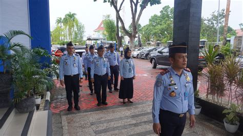 Dirjen Imigrasi Silmy Karim Memberikan Penguatan Keimigrasian Di