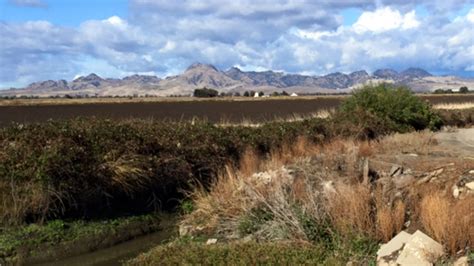 Sutter Buttes | Natural landmarks, My pictures, Travel