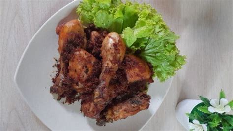 Resep Ayam Serundeng Kelapa Sederhana