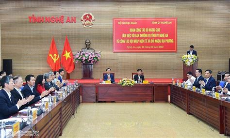 bo ngoai giao va nghe  phoi hop trien khai cong tac doi ngoai va hoi