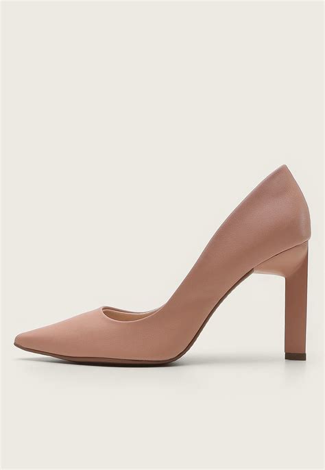 Scarpin Bebec Salto Fino Nude Compre Agora Dafiti Brasil