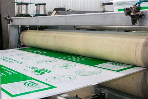 Сотовый поликарбонат в Москве от компании ЭКОВИС | GROSS-PC