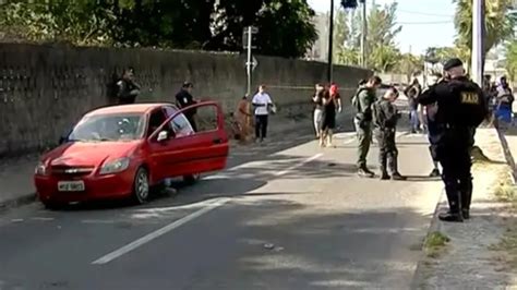 Pai E Filho São Mortos Dentro De Carro A Caminho Da Escola No Ce