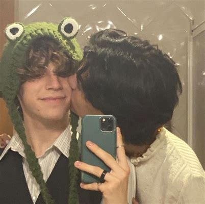 Eu não gosto do seu primo Fanfic Gay História escrita por EscritoraInexperiente Spirit