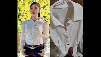 Bắn tinh trùng lên áo dâm XVIDEOS