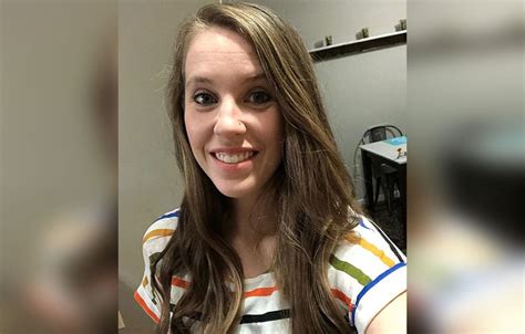 Jill Duggar Blasted For Posting A Photo Of Baby’s Casket