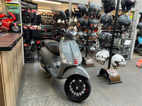 Vespa Sprint Snor Km Bj Km Verkocht City Tweewielers