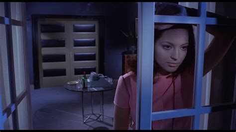 Five Dolls For An August Moon Blu-ray - Edwige Fenech