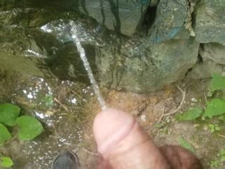 我不得不小便得很厉害 Pornhub Gay