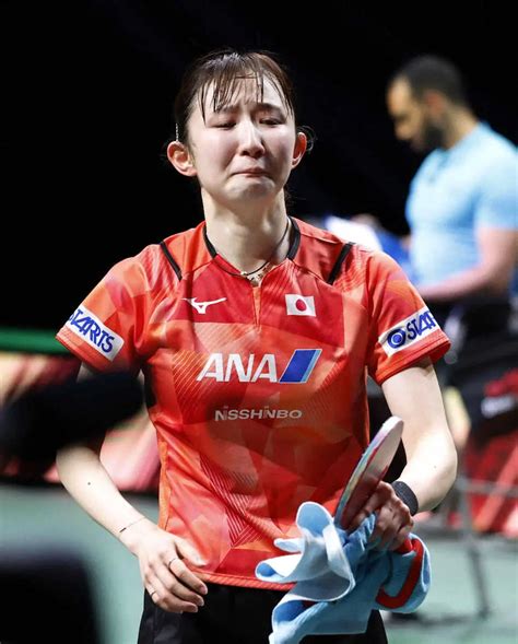 女子シングルス準々決勝で勝利し、感極まる早田ひな＝ダーバン（共同） ― スポニチ Sponichi Annex スポーツ