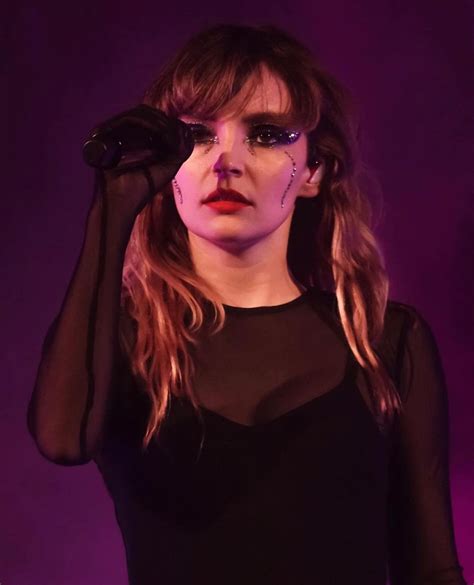 Lauren On Stage R Laurenmayberry