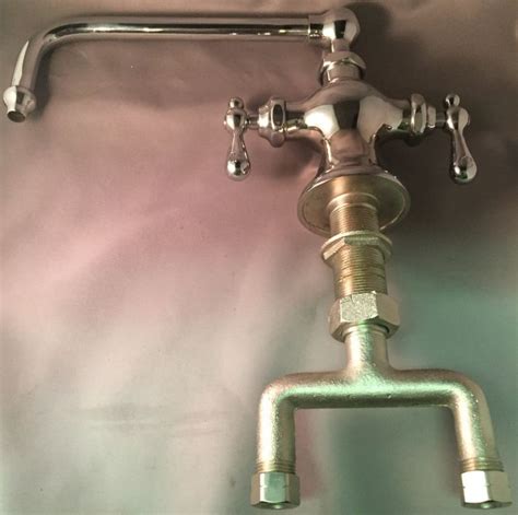 Or_single hole faucets