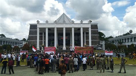 Inilah Program Kerja Hari Pj Gubernur Papua Tengah Inilahkalsel