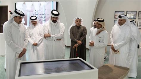 Deputy Amir Visits National Archives Of Qatar Qasr Al Hukum Visitors