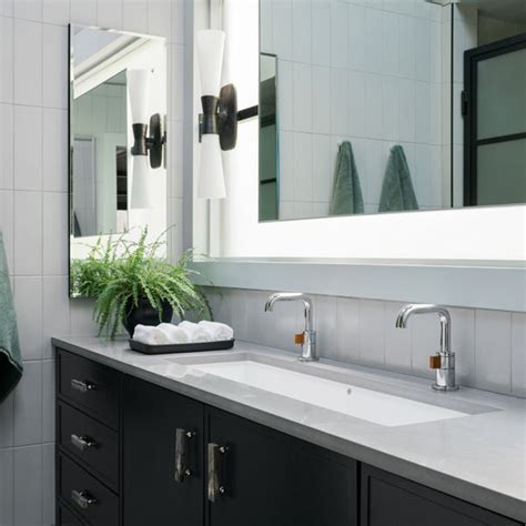 How to Use Cambria Throughout a Bathroom Space