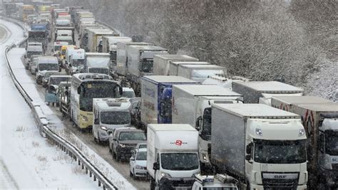 Beginn Der Osterferien ADAC Warnt Vor Staus Auf Den Autobahnen Baden