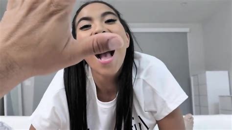 Big Booty Asian Teen Twerks For Daddy Amateur Norsk Romantic Pickup