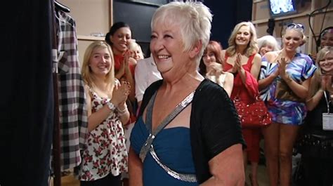 How To Look Good Naked 2006