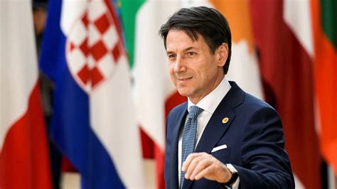 Conte Renuncia Al Cargo De Primer Ministro De Italia