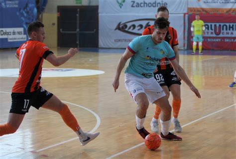 Kurier Pl Futsal Historyczny Wynik Futsalu Szczecin