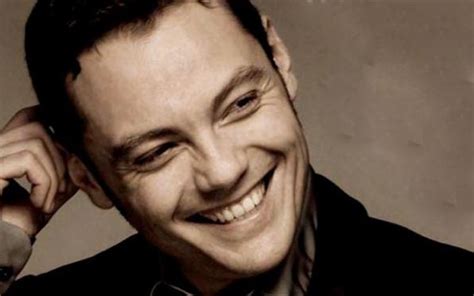 Buon Compleanno Tiziano Ferro L Icona Gay Amata Da Tutta La Comunit Compie Oggi Anni Gay It