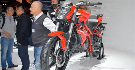 Benelli BN125 Naked bike cho người mới chơi mô tô