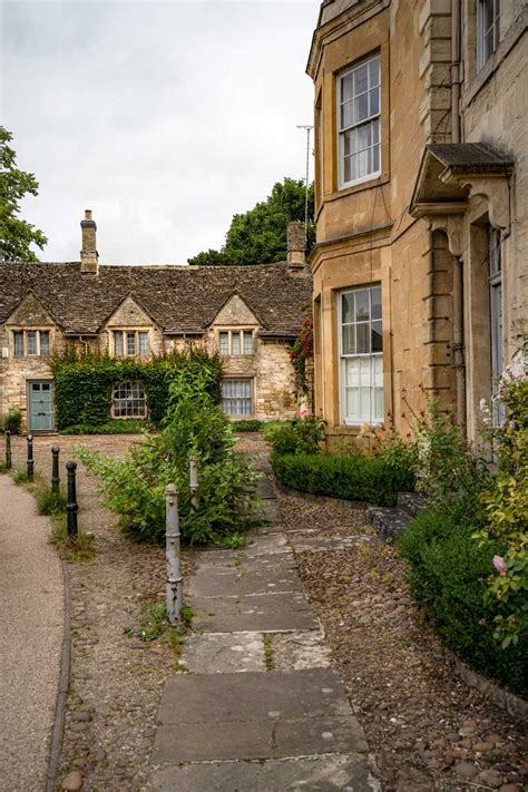 Burford Circular Walk England S Puzzle