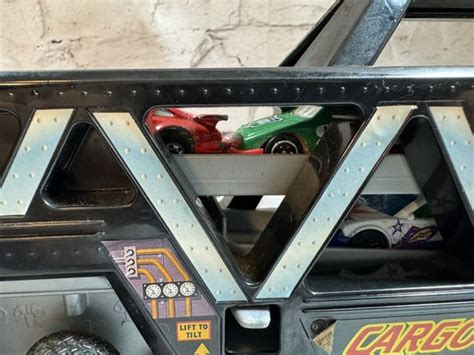 Hot Wheels Cargo Carrier Semi Truck Car Hauler W Gem
