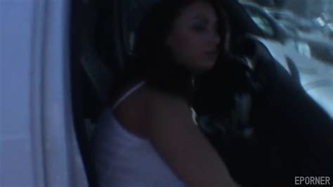 Amateur Cocksucker Picked Up At Grocery Store