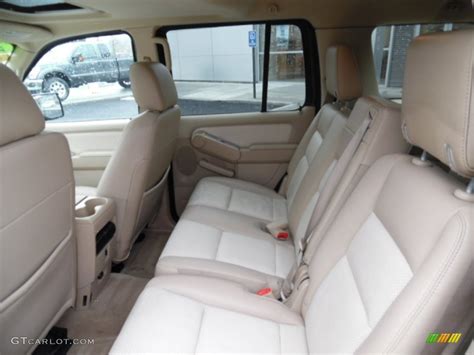 2006 Mercury Mountaineer Luxury AWD Interior Color Photos | GTCarLot.com