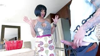 Lonely Mom Veronica Avluv Is Craving A Big Dick Sucking Porn Movies 3Movs